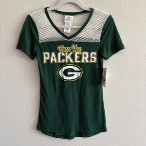 NWT Green Bay Packers T-Shirt Short-Sleeve V-Neck Netting Junior’s Small NFL